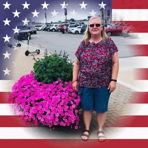 Meet your Posher, Lavera